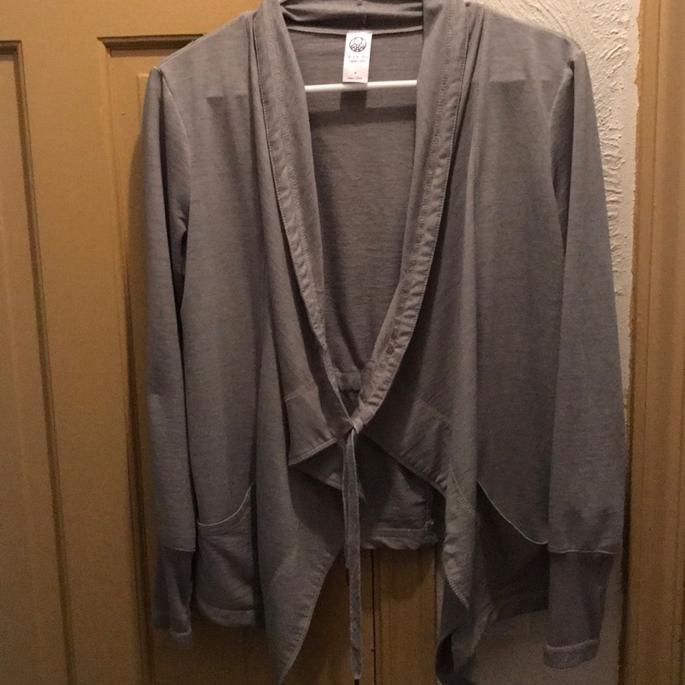 Te Verde Clothing Wrap